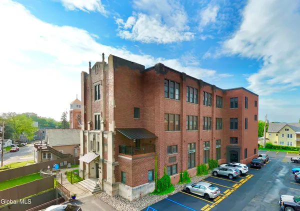 $3,499,000 | 34 William Street, Mechanicville, NY 12118