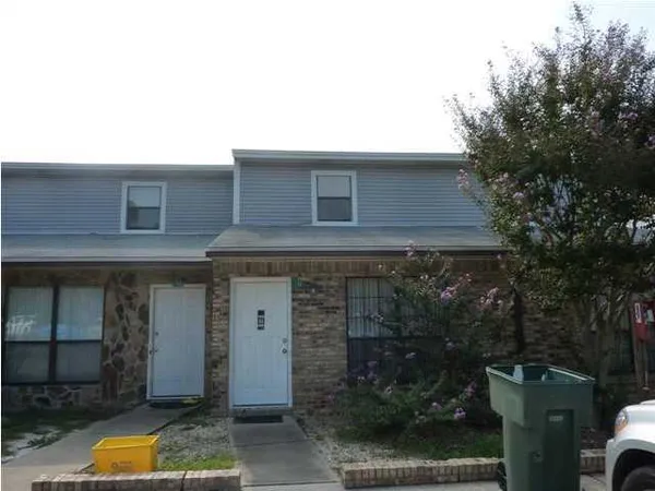 $1,395 | 136 Alder Avenue Southeast, Fort Walton Beach, FL 32548