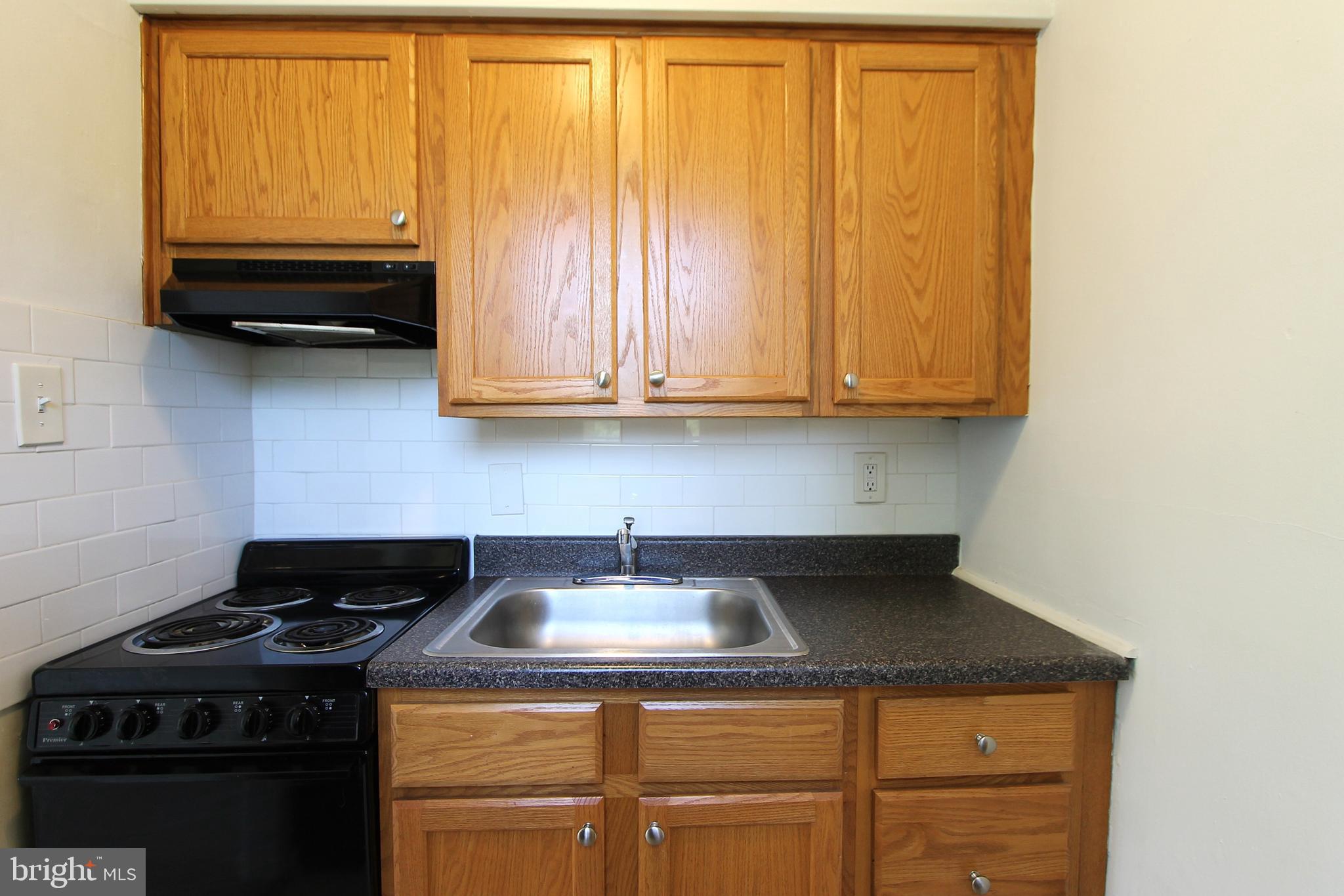 6628 North 8th Street, Unit G2 Philadelphia, PA 19126 - Photo 7 of 14