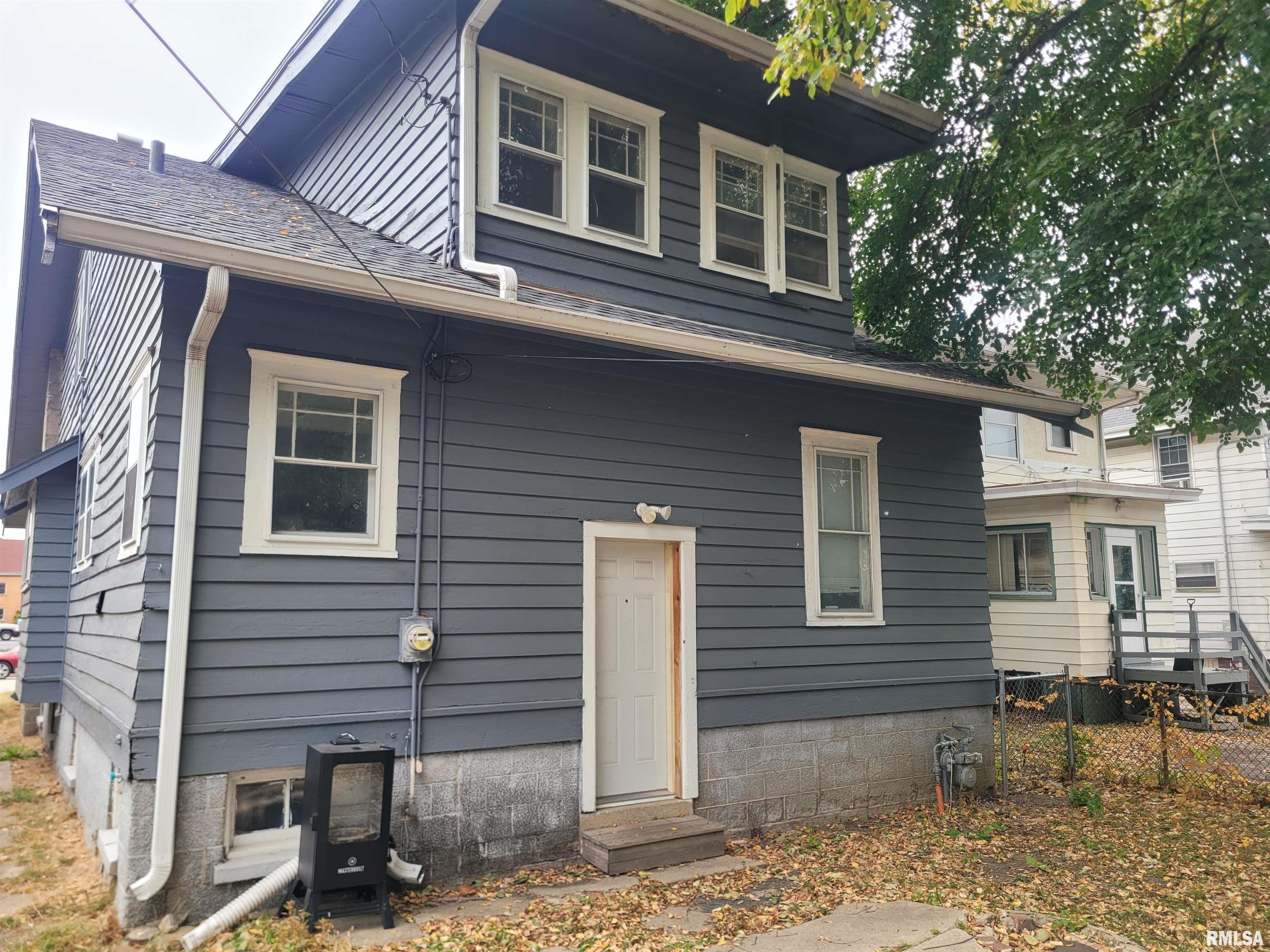 1220 North University Street Peoria, IL 61606 - Photo 2 of 3