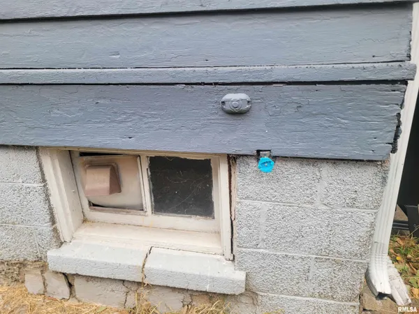 $115,000 | 1220 North University Street, Peoria, IL 61606