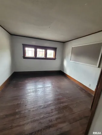 $115,000 | 1220 North University Street, Peoria, IL 61606