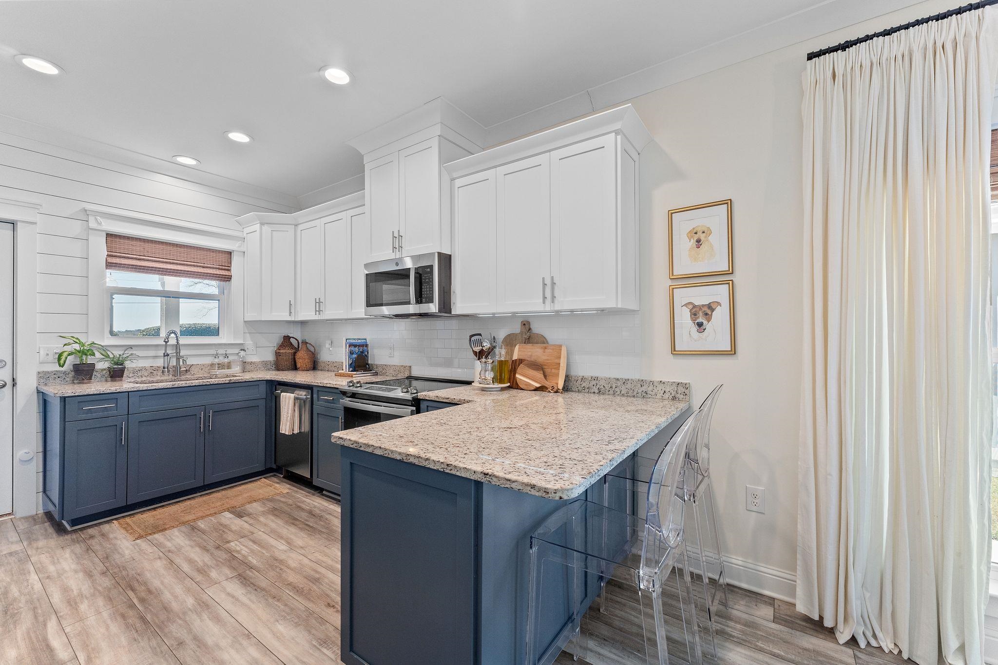 923 Periwinkle Lane Foley, AL 36535 - Photo 16 of 52 Kitchen