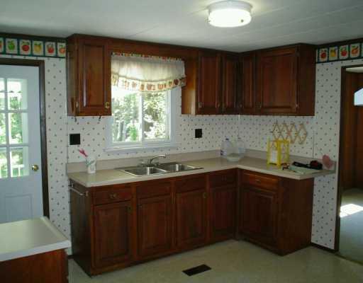 147 Studebaker Road Slippery Rock, PA 16057 - Photo 5 of 8 Kitchen.