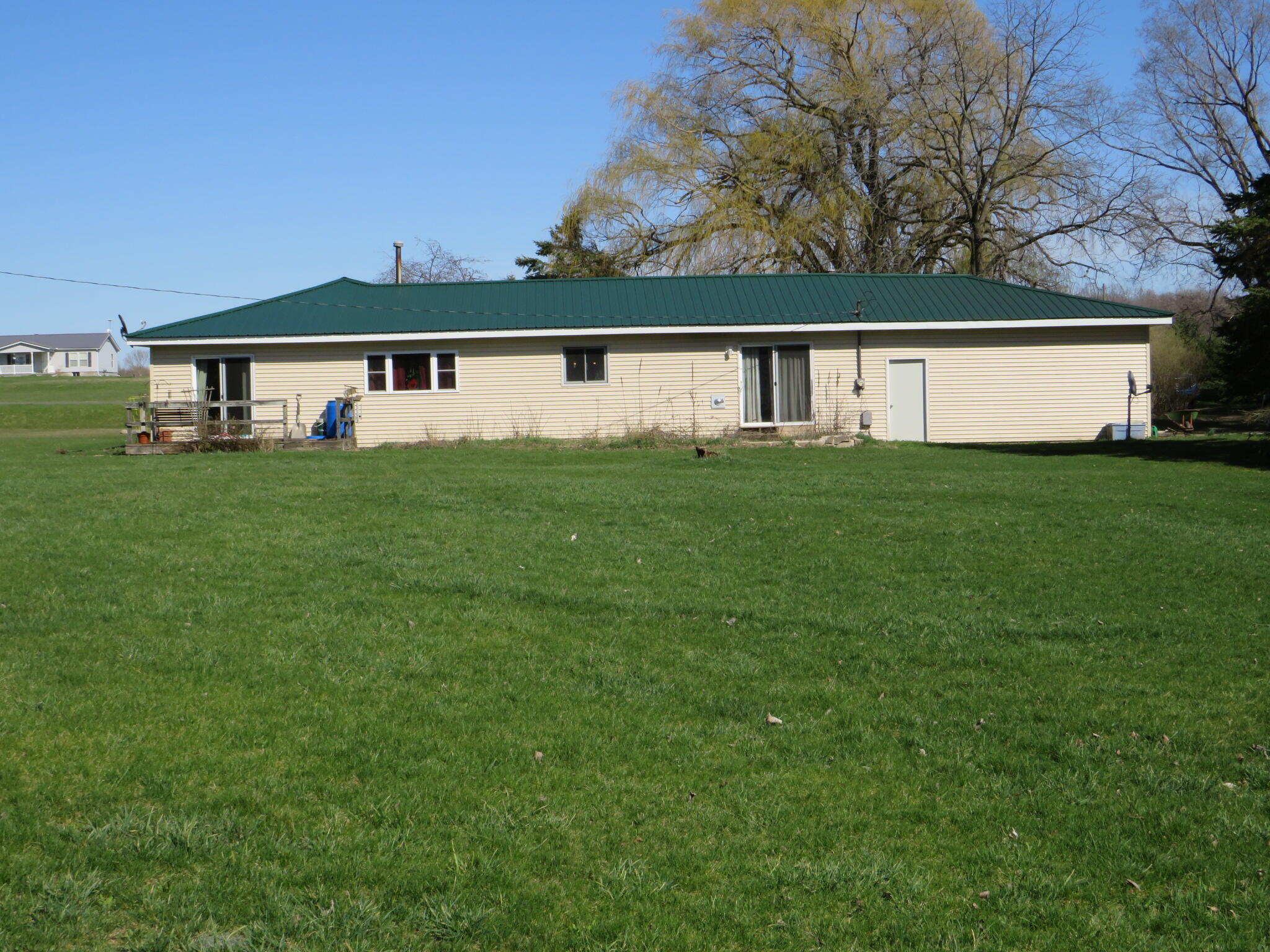 8454 South Alger Road Perrinton, MI 48871 - Photo 7 of 31 IMG_7857