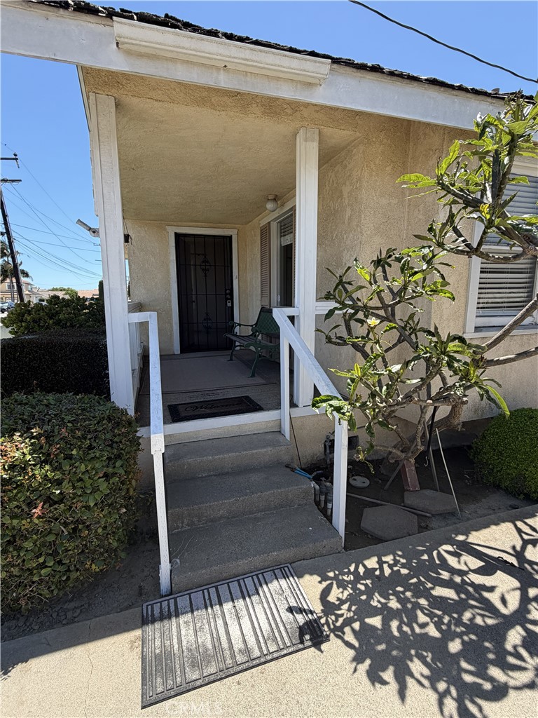 18131 Third Street Fountain Valley, CA 92708 - Photo 4 of 41