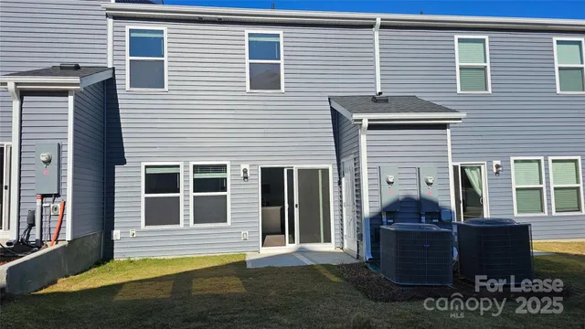 $2,000 | 6122 Starview Terrace, Charlotte, NC 28216