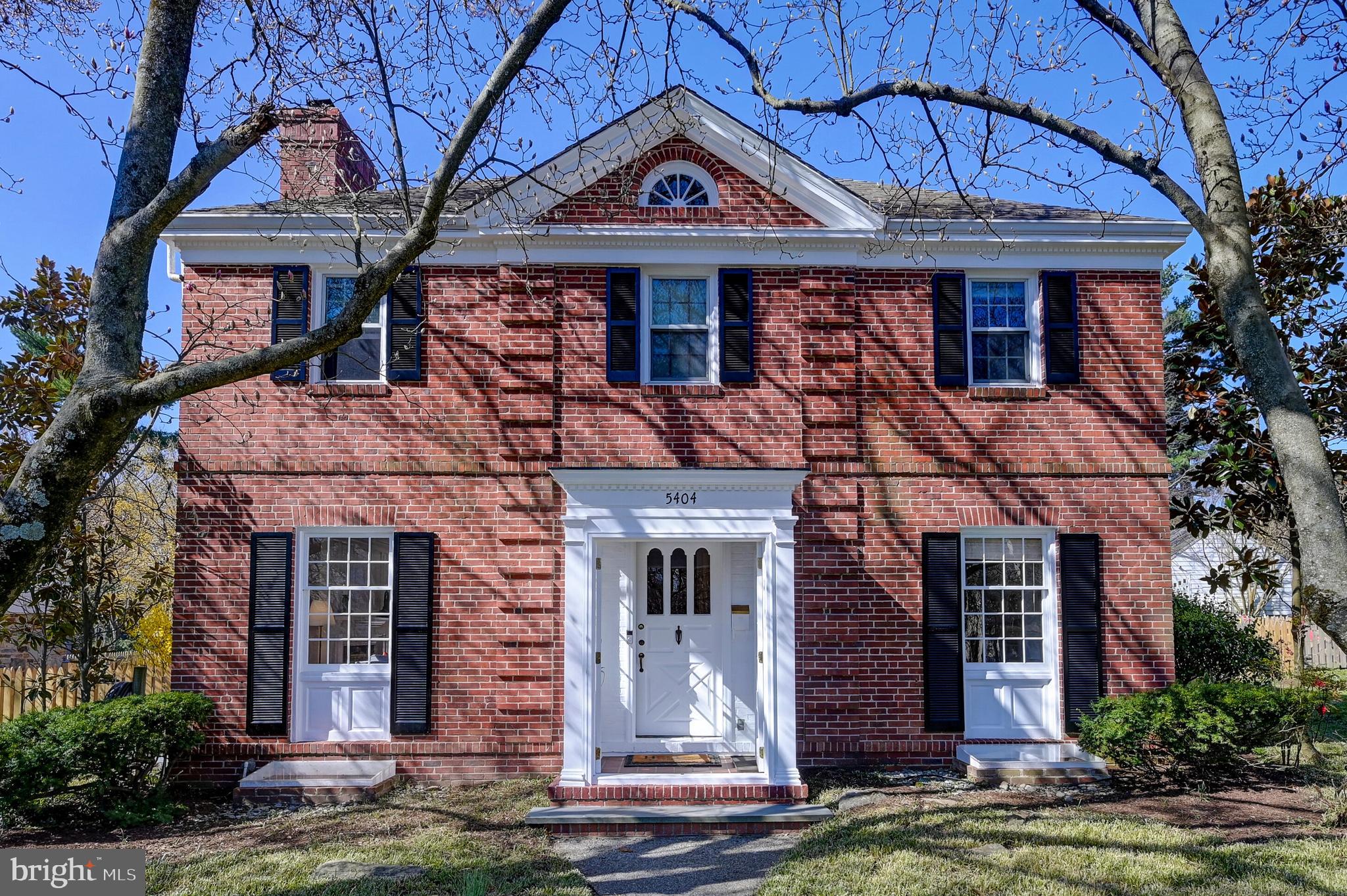5404 Springlake Way Baltimore, MD 21212 - Photo 3 of 57