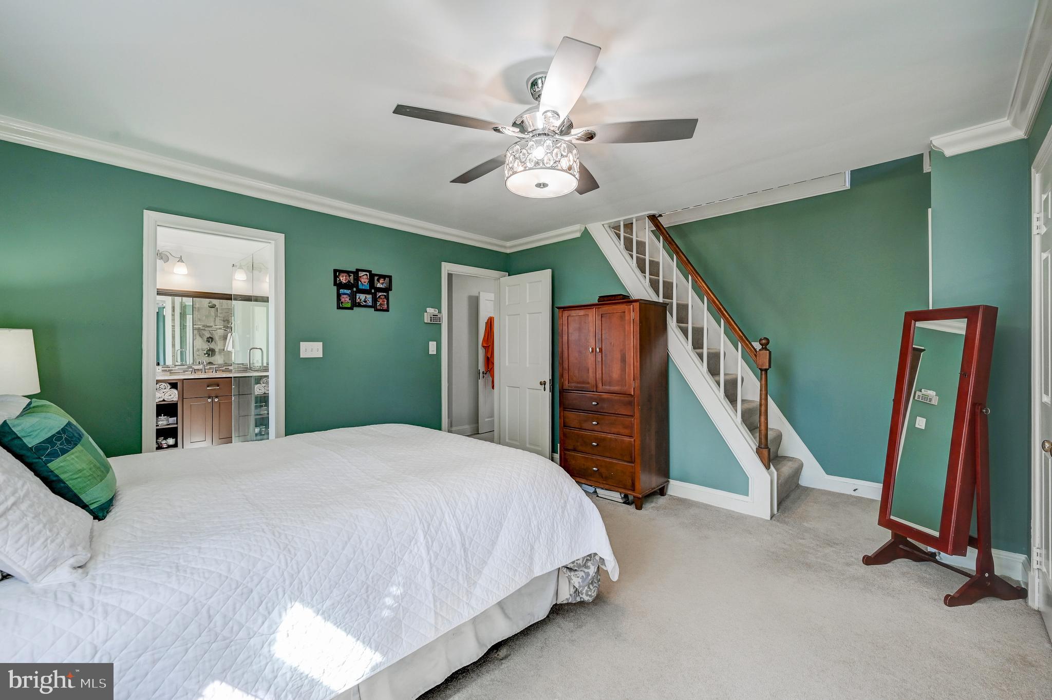 5404 Springlake Way Baltimore, MD 21212 - Photo 31 of 57