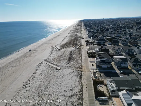 $8,000 | Undisclosed Address, Lavallette, NJ 08735