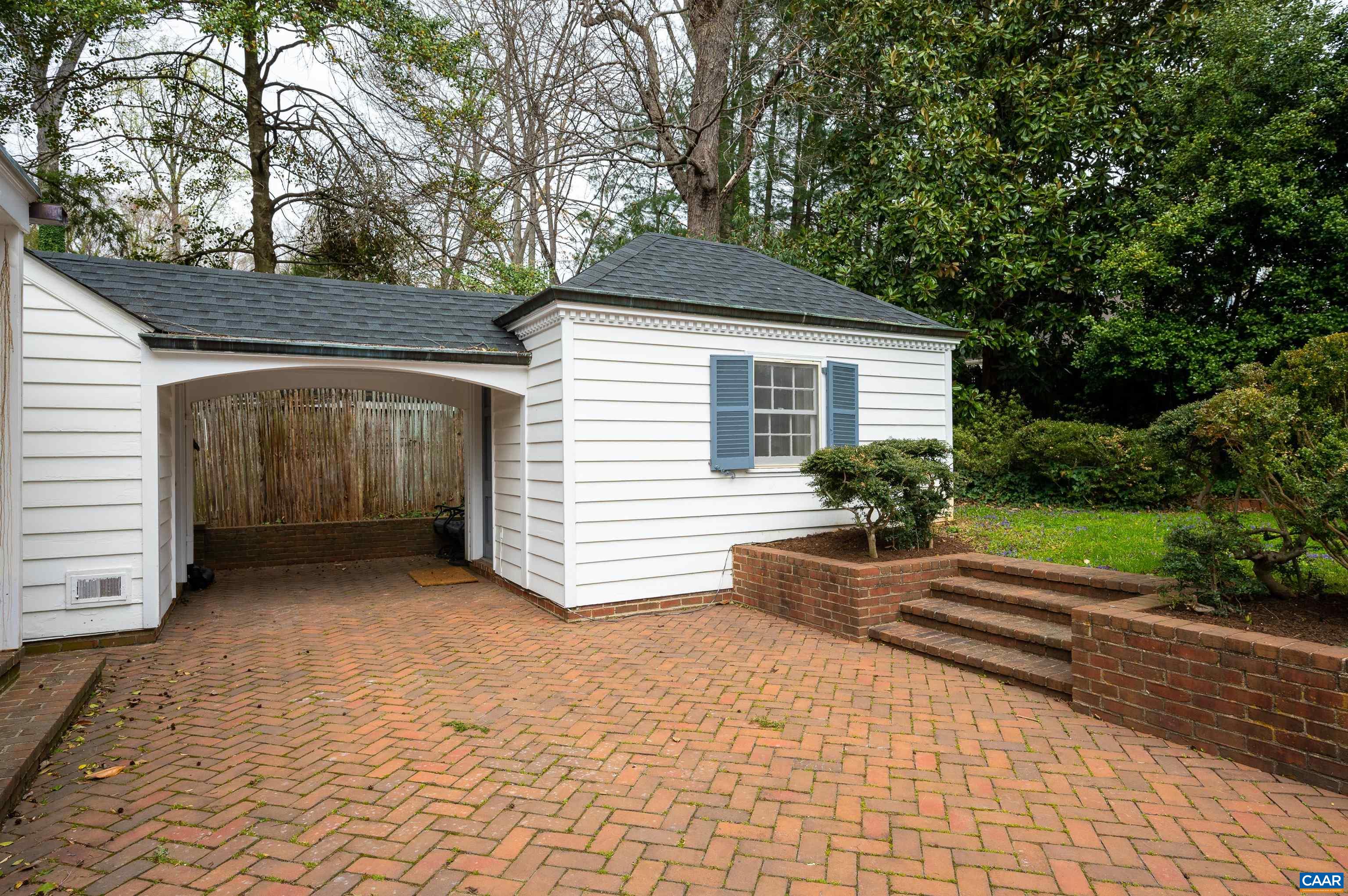 1608 Greenleaf Lane Charlottesville, VA 22903 - Photo 18 of 19 Gallery Image 18