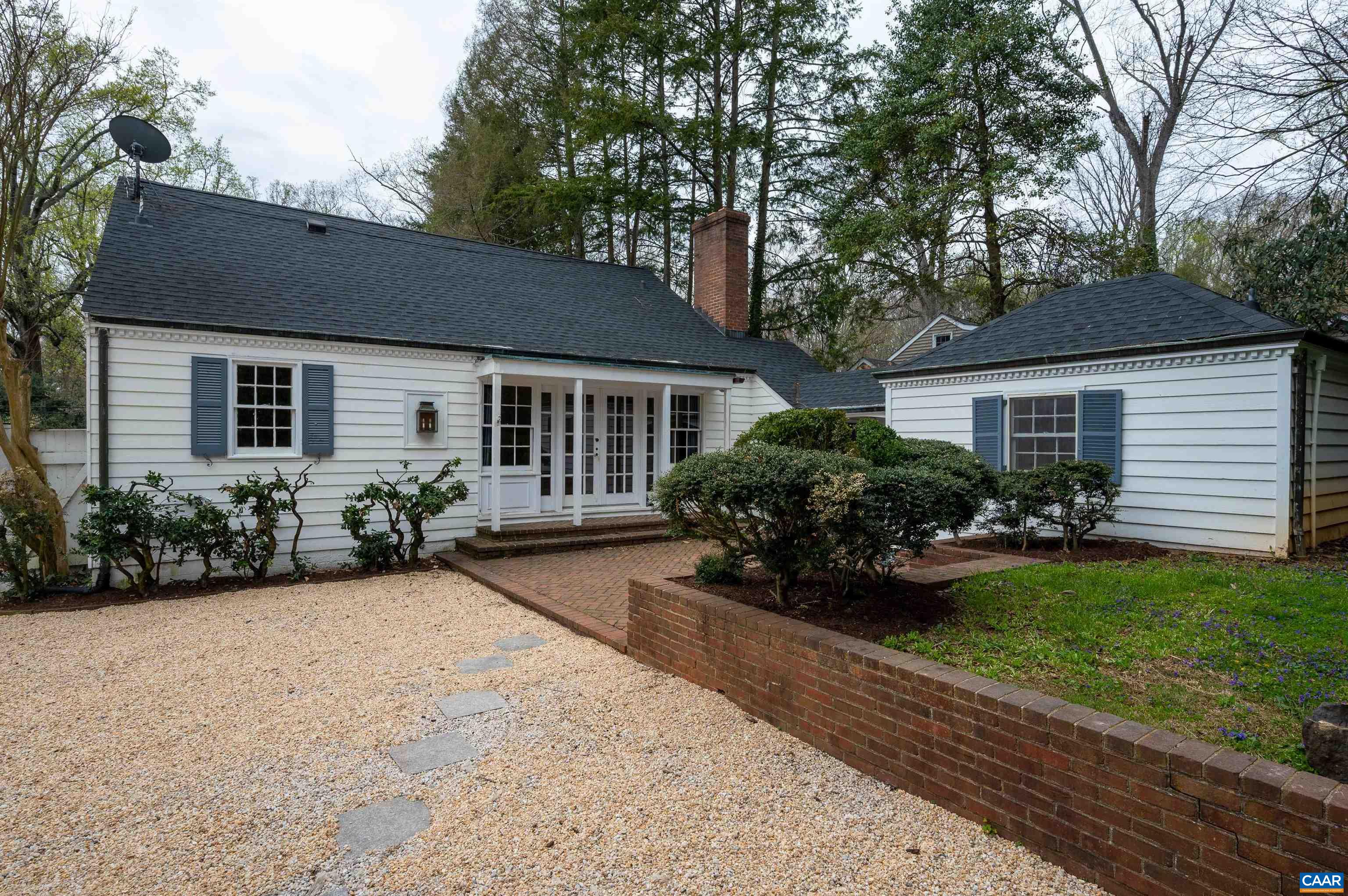1608 Greenleaf Lane Charlottesville, VA 22903 - Photo 2 of 19 Gallery Image 2
