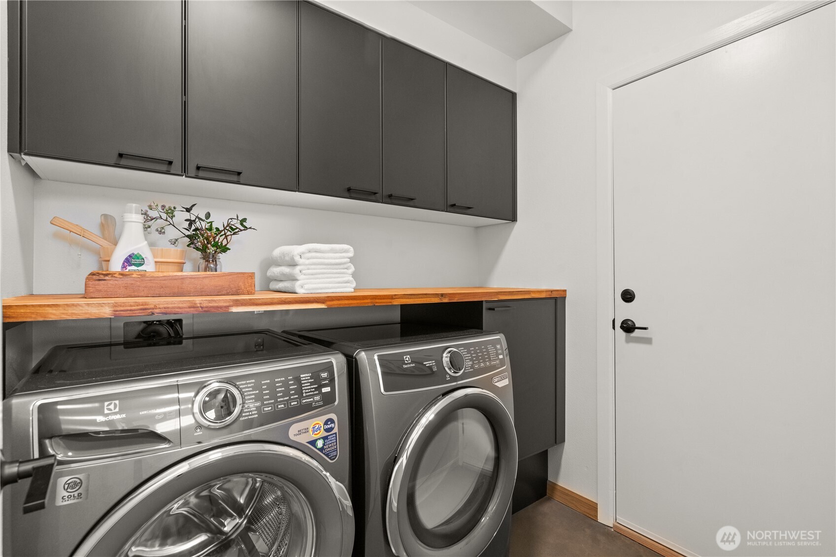 23214 27th Avenue Southeast, Unit 2 Bothell, WA 98021 - Photo 18 of 23