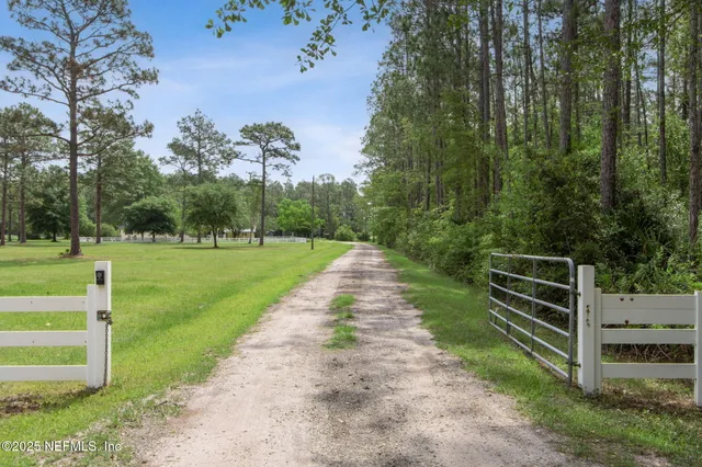 $540,000 | 2889 Santa Fe Trail, Hilliard, FL 32046
