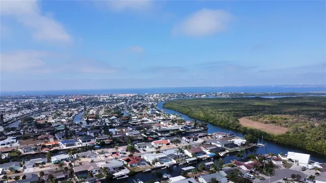 $430,000 | 6515 King Palm Way, Apollo Beach, FL 33572