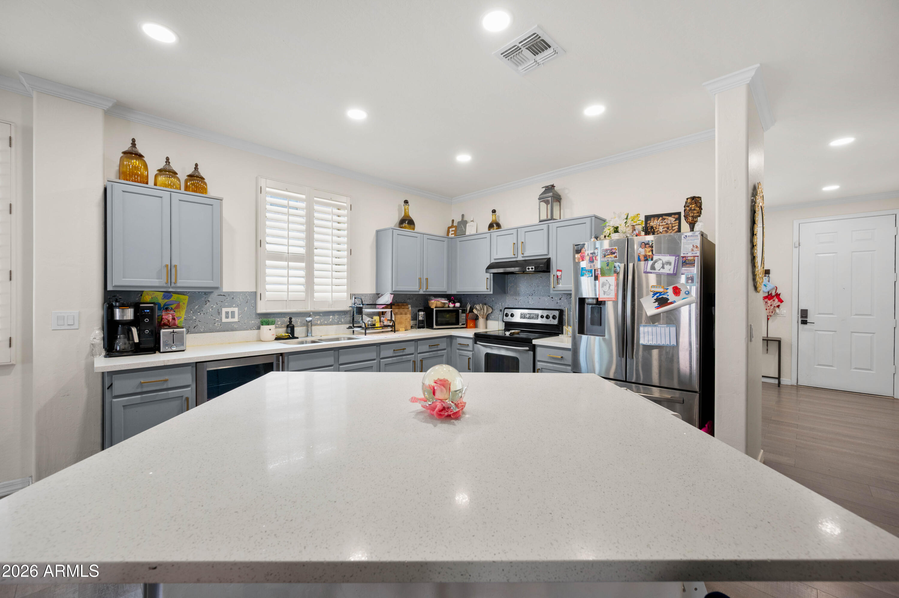 3126 West Apollo Road Phoenix, AZ 85041 - Photo 9 of 57 3126 W Apollo Rd Phoenix AZ 85041-53