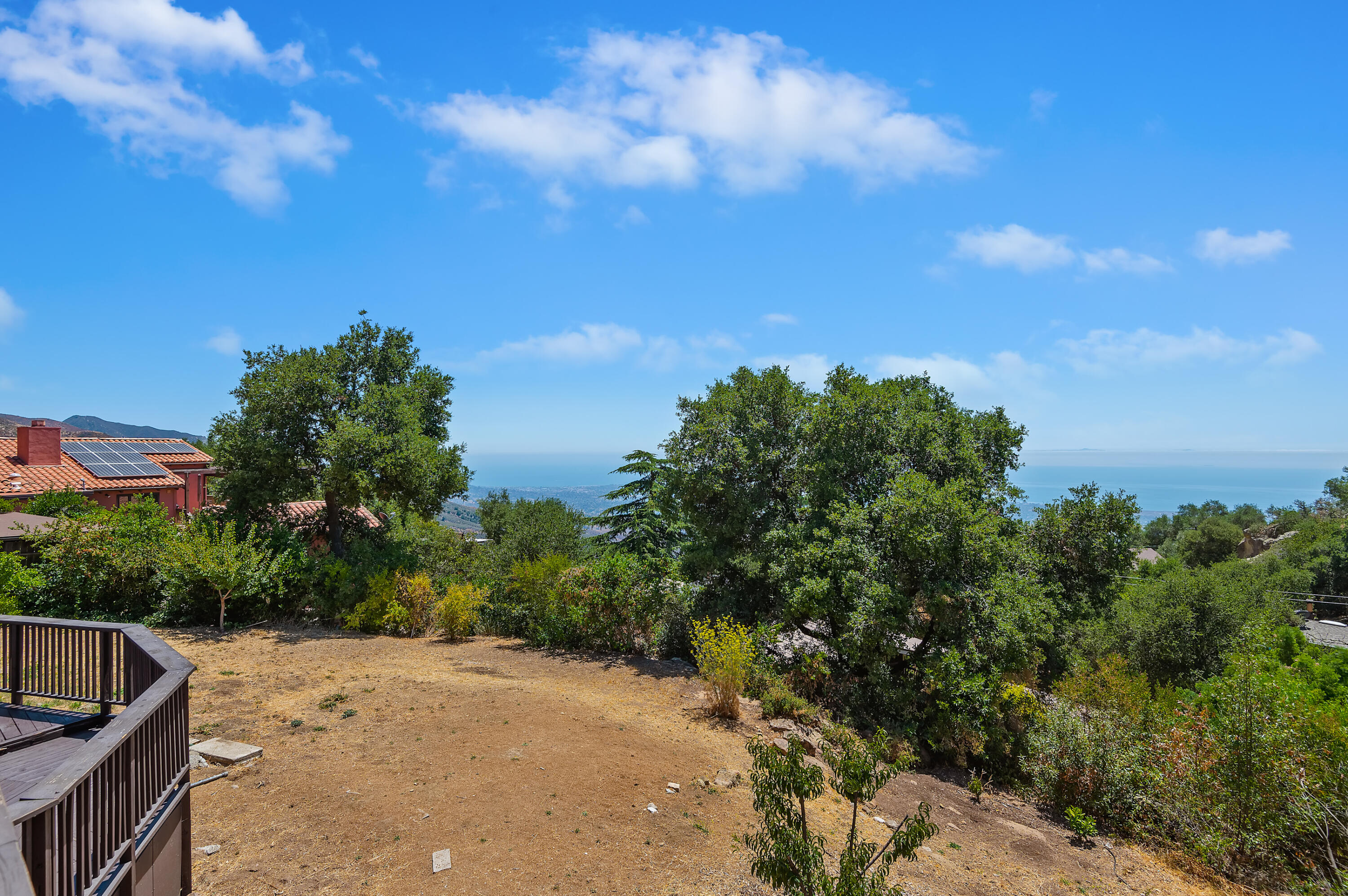 4827 Ogram Road Santa Barbara, CA 93105 - Photo 23 of 37 17 - Deck Views