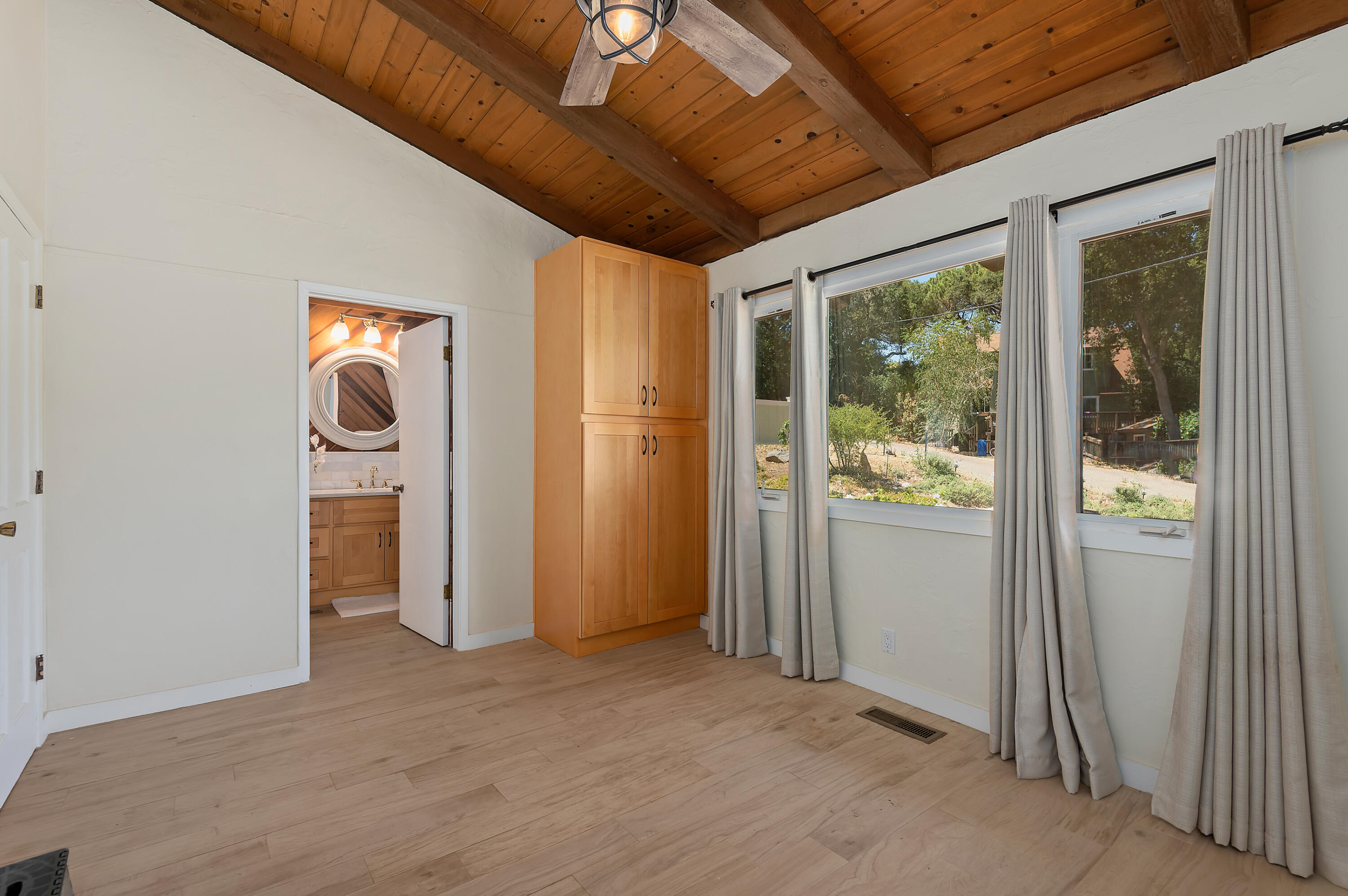 4827 Ogram Road Santa Barbara, CA 93105 - Photo 31 of 37 22 - Bedroom 2