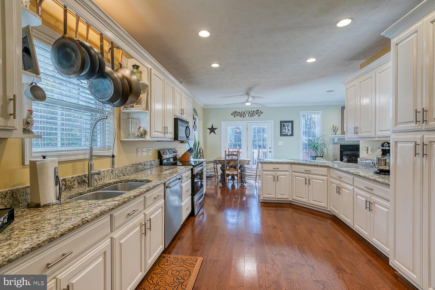 10344 Swift Road Partlow, VA 22534 - Photo 11 of 69 Poplar white kitchen