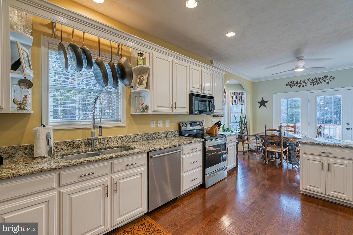10344 Swift Road Partlow, VA 22534 - Photo 13 of 69 Granite counters
