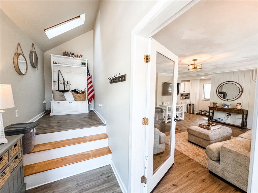 9 Birch Street Tiverton, RI 02878 - Photo 2 of 29