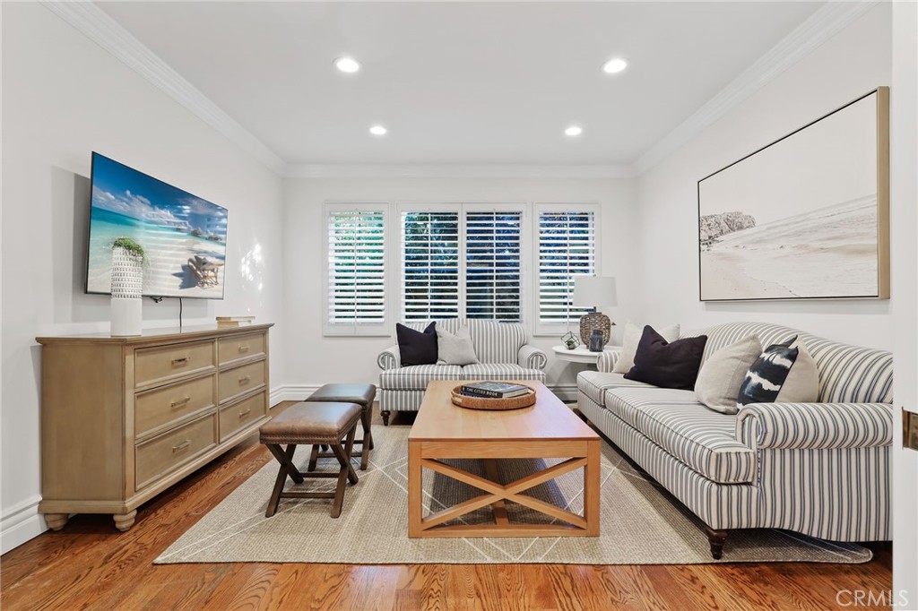 18 Lyon Newport Coast, CA 92657 - Photo 27 of 55 a living room with furniture and windows