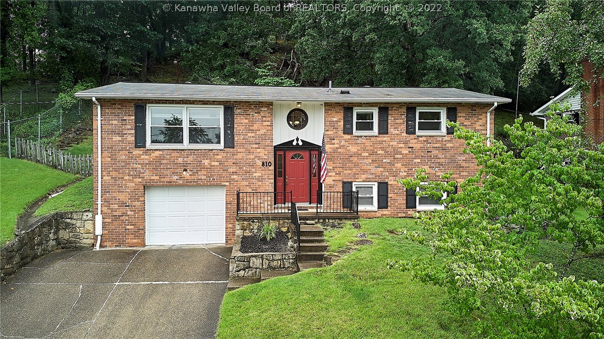 810 Echo Road South Charleston, WV 25303 - Photo 1 of 38 Gallery Image 1