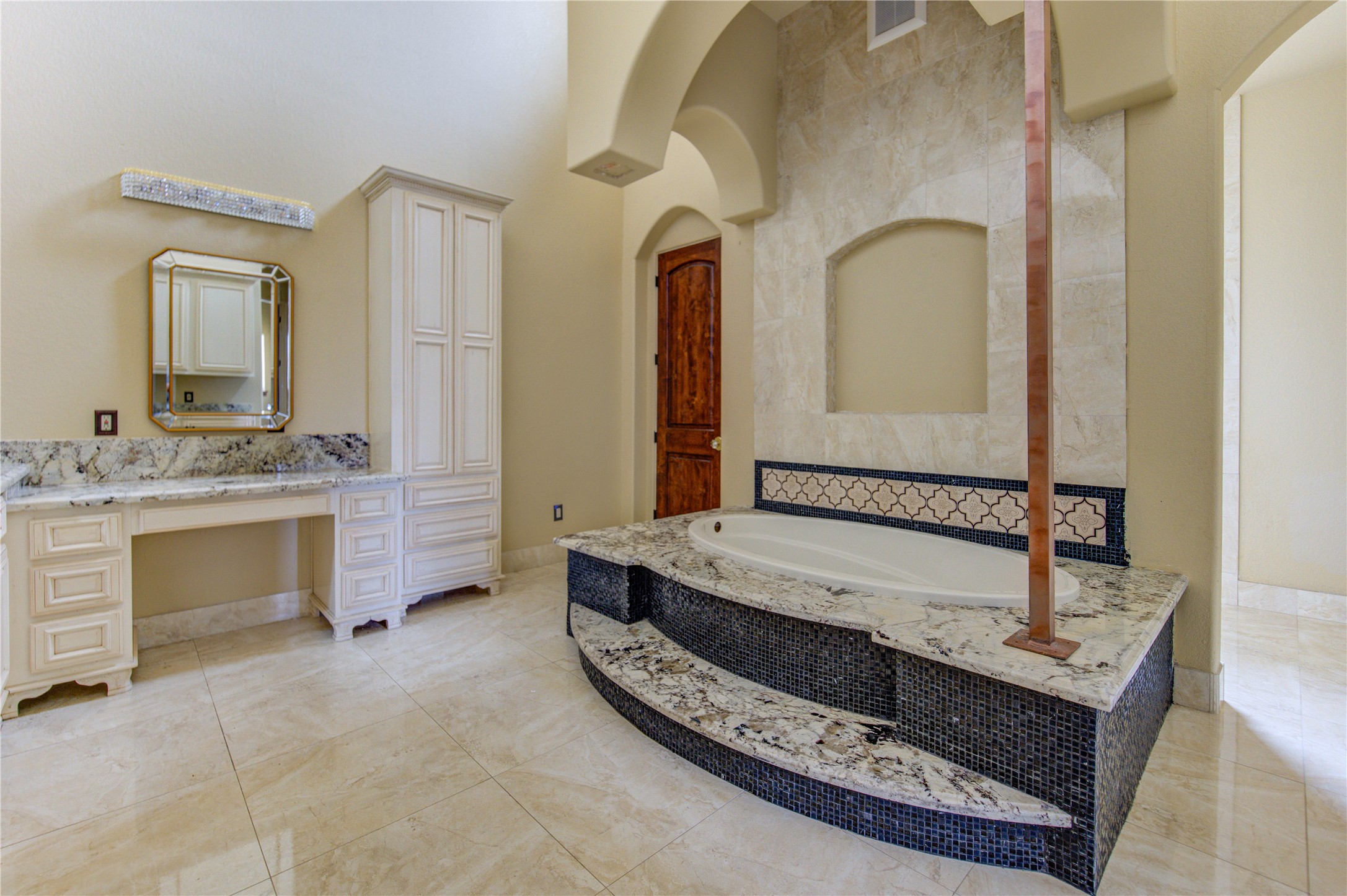 903 North Chenango Street Angleton, TX 77515 - Photo 14 of 48