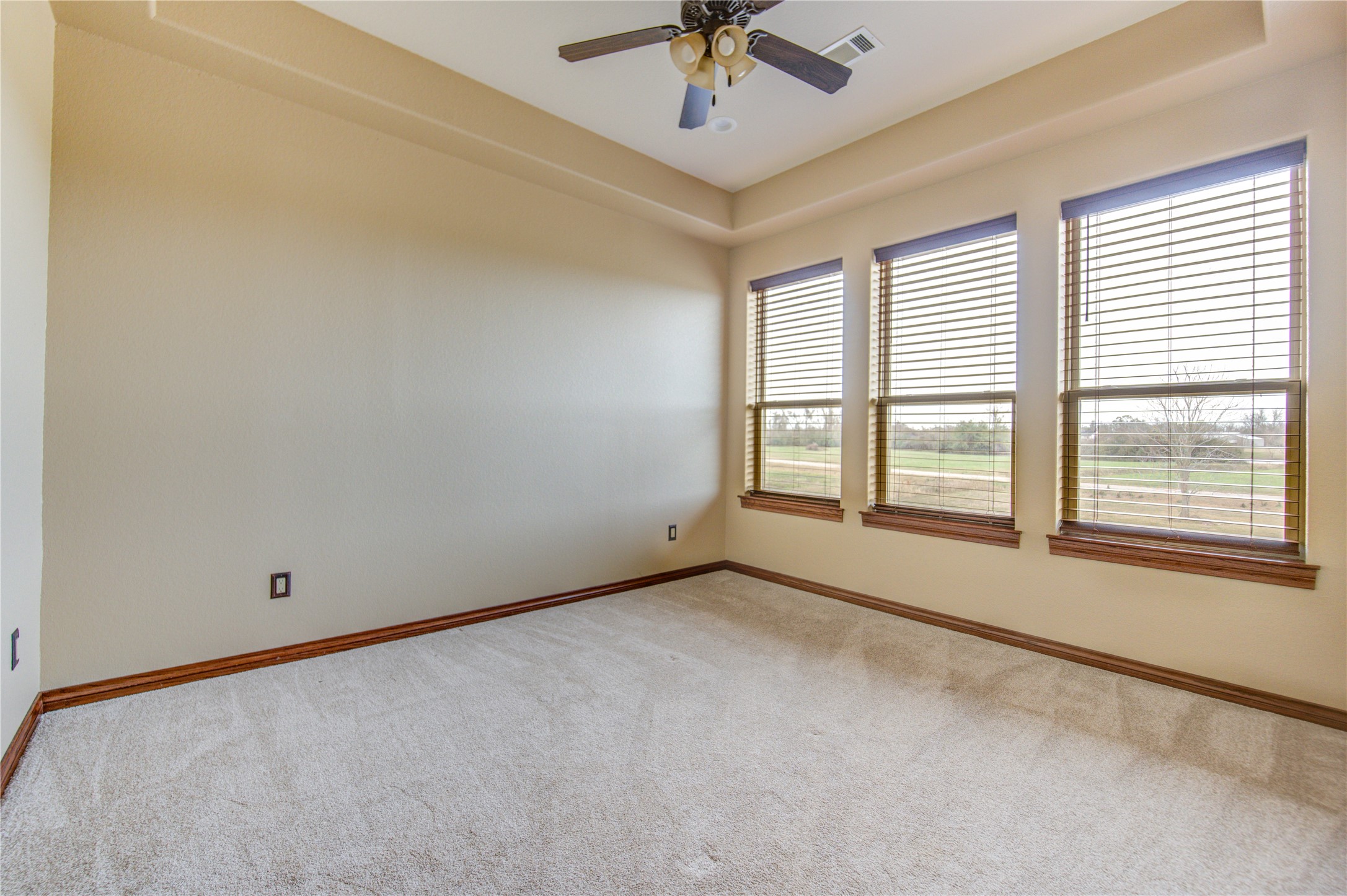 903 North Chenango Street Angleton, TX 77515 - Photo 47 of 48