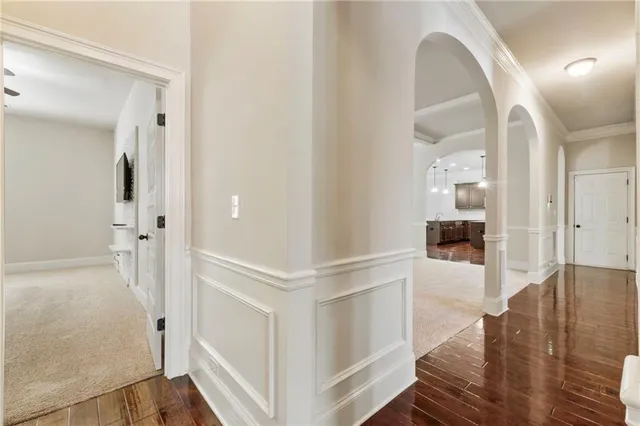 a view of living room with flat screen tv and washer