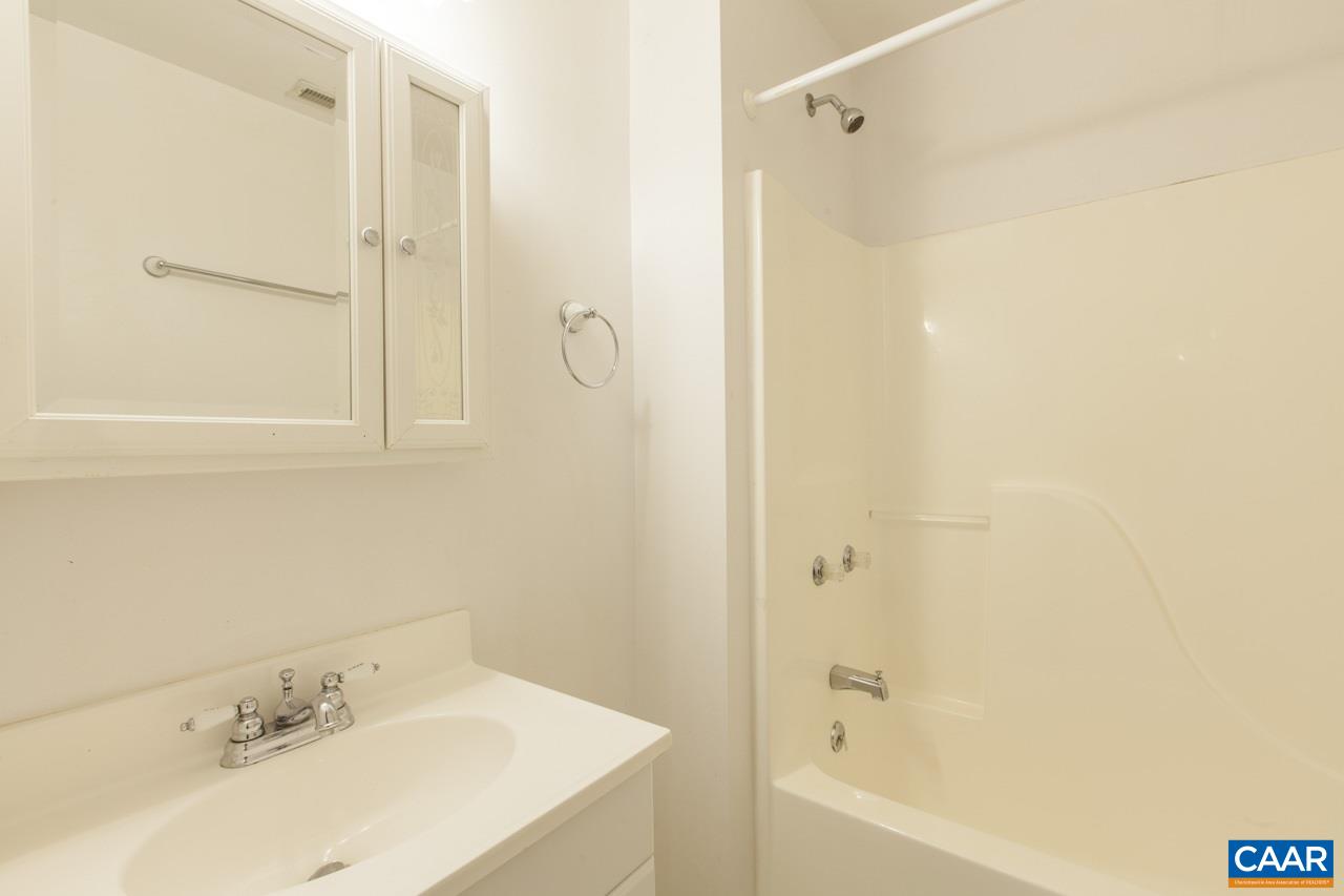 324 Starcrest Road Charlottesville, VA 22902 - Photo 41 of 47 Gallery Image 41