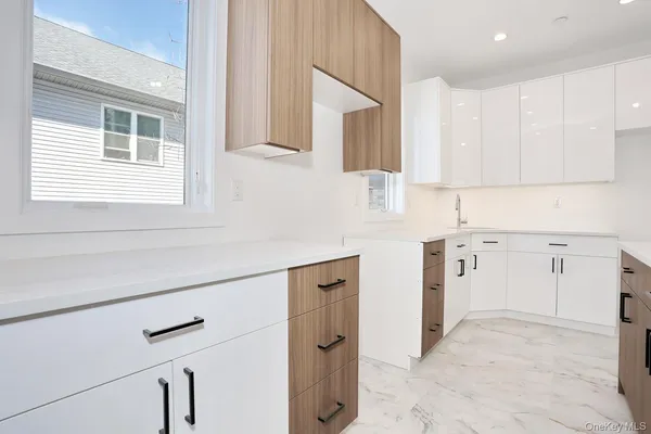 $1,400,000 | 37 Ewing Avenue, Unit 201, Spring Valley, NY 10977