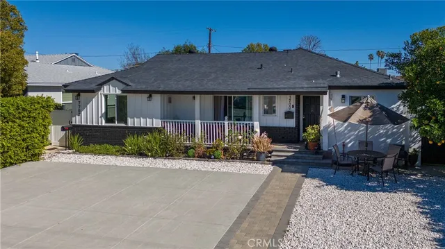 $1,150,000 | 7700 Winnetka Avenue, Winnetka, CA 91306