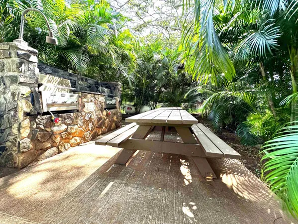$479,000 | 100 Lio Place, Unit J3, Maunaloa, HI 96770