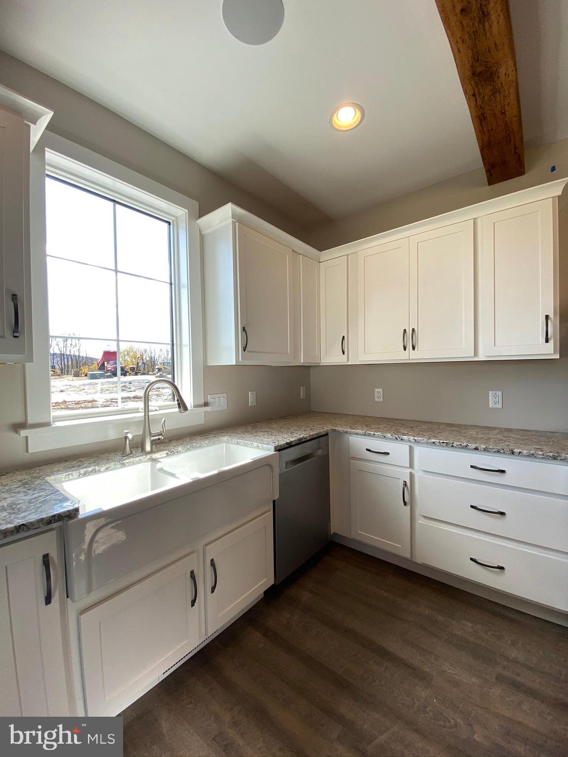 171 Duncan Loop Boiling Springs, PA 17007 - Photo 13 of 28 Gallery Image 13