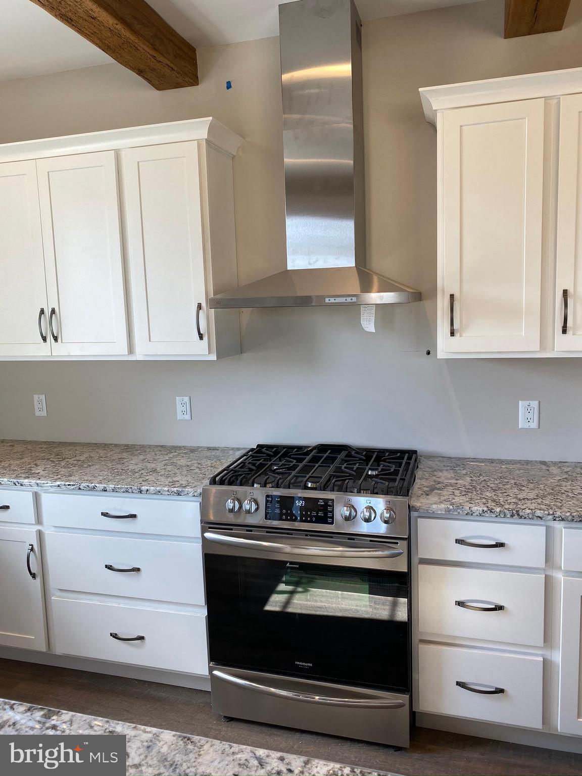 171 Duncan Loop Boiling Springs, PA 17007 - Photo 15 of 28 Gallery Image 15