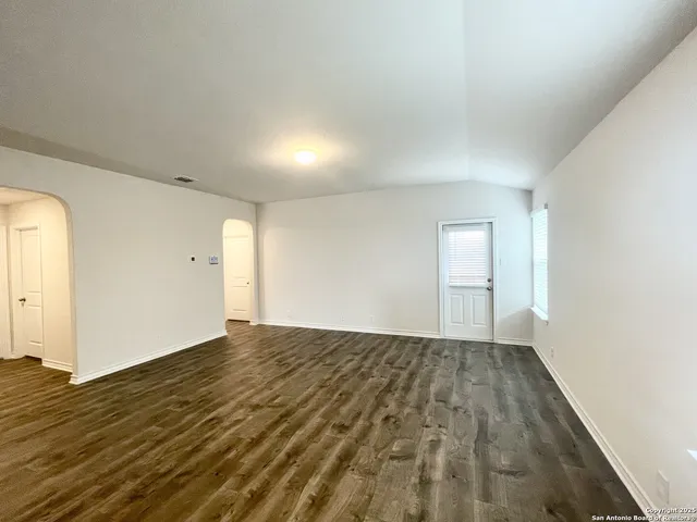 $1,750 | 9628 Western Wishes, San Antonio, TX 78254