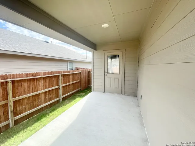 $1,750 | 9628 Western Wishes, San Antonio, TX 78254