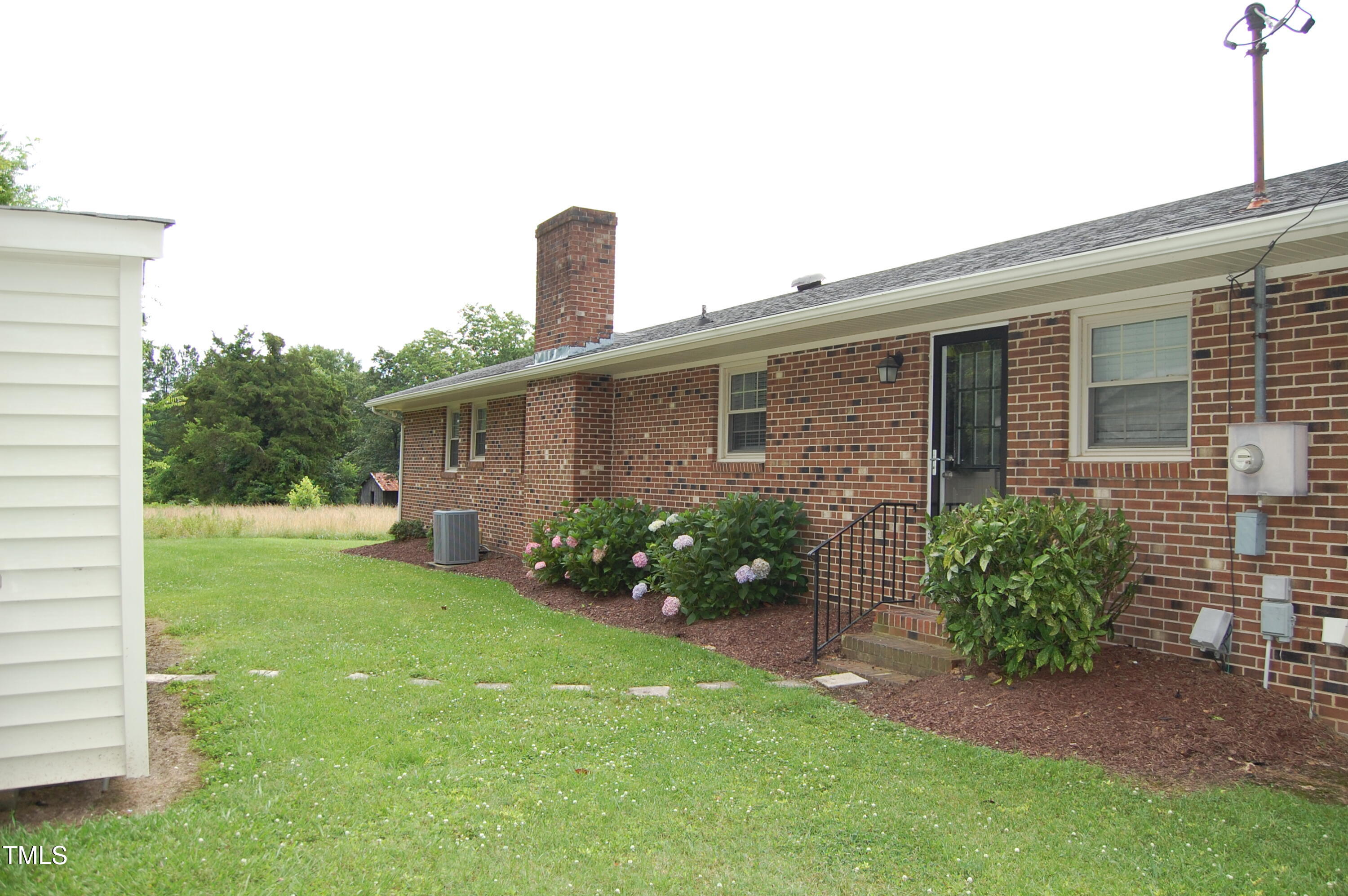 1418 Sherron Road Durham, NC 27703 - Photo 31 of 34 DSC_0376