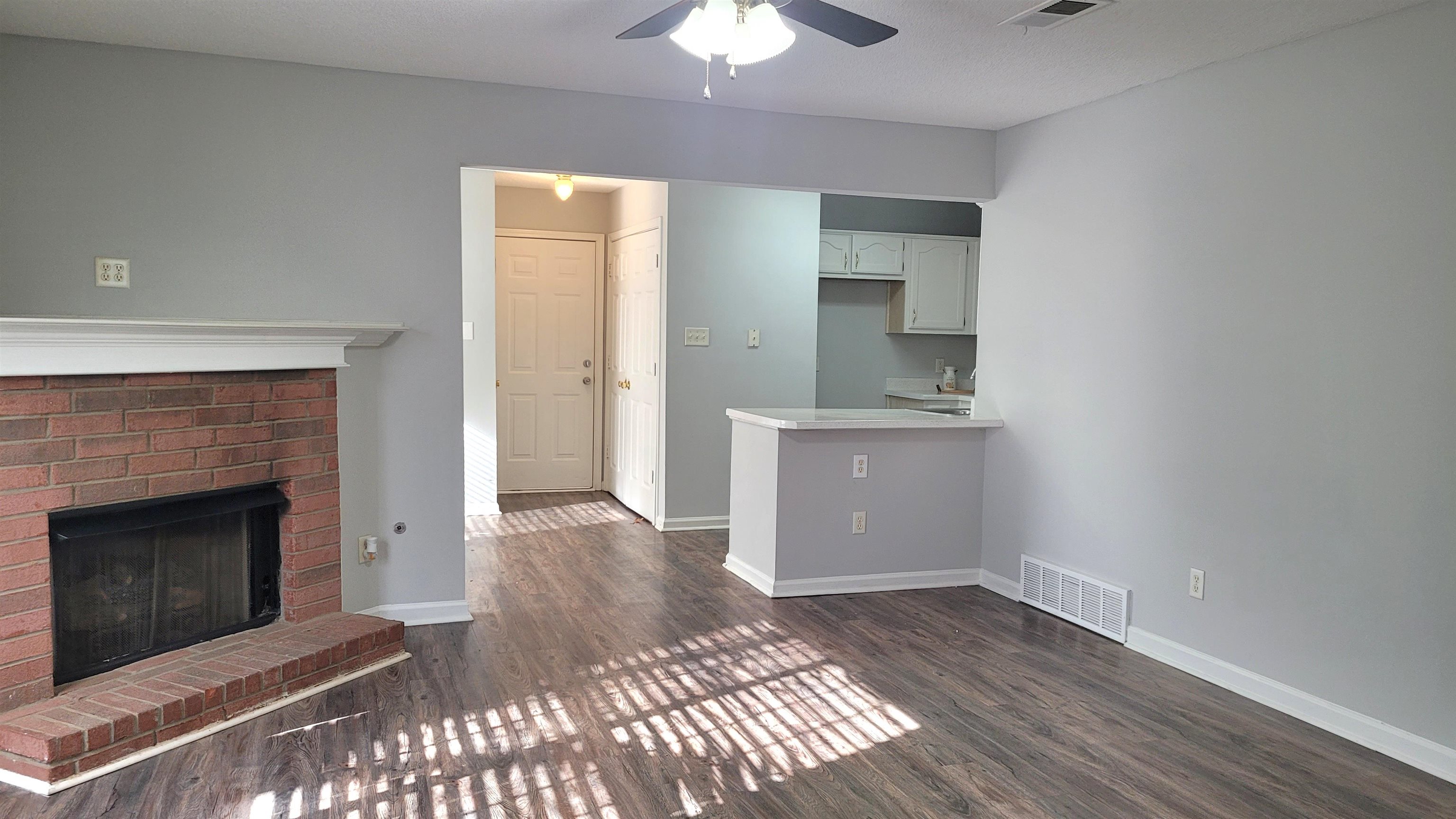 1153 Clear Creek Road Collierville, TN 38017 - Photo 7 of 31 Gallery Image 7