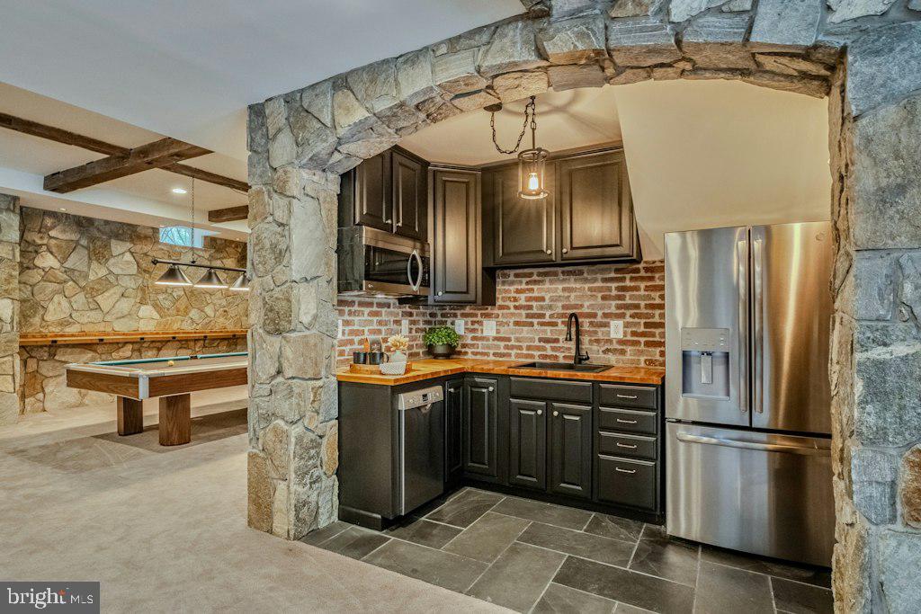 13442 Loyalty Road Leesburg, VA 20176 - Photo 58 of 76 Kitchen