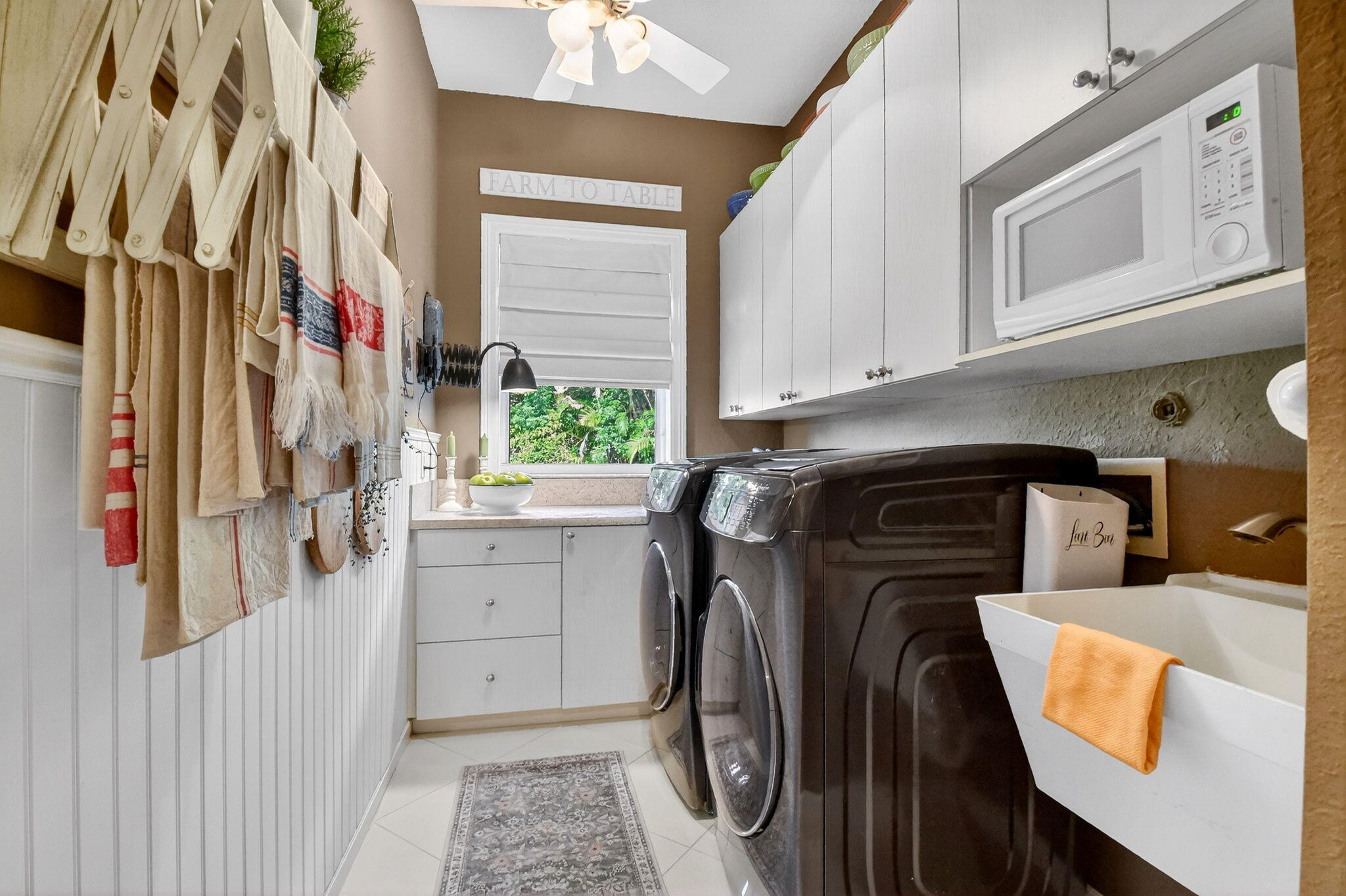 10305 Avenida Del Rio Delray Beach, FL 33446 - Photo 17 of 37 46-web-or-mls-DSC_4229