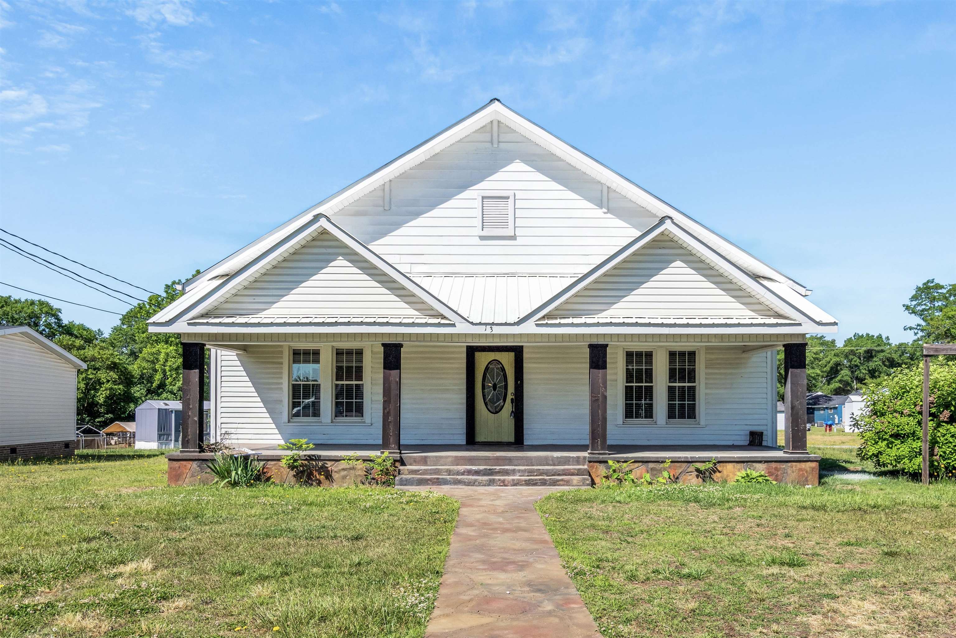 130 South Blackstock Road Spartanburg, SC 29301 - Photo 1 of 46