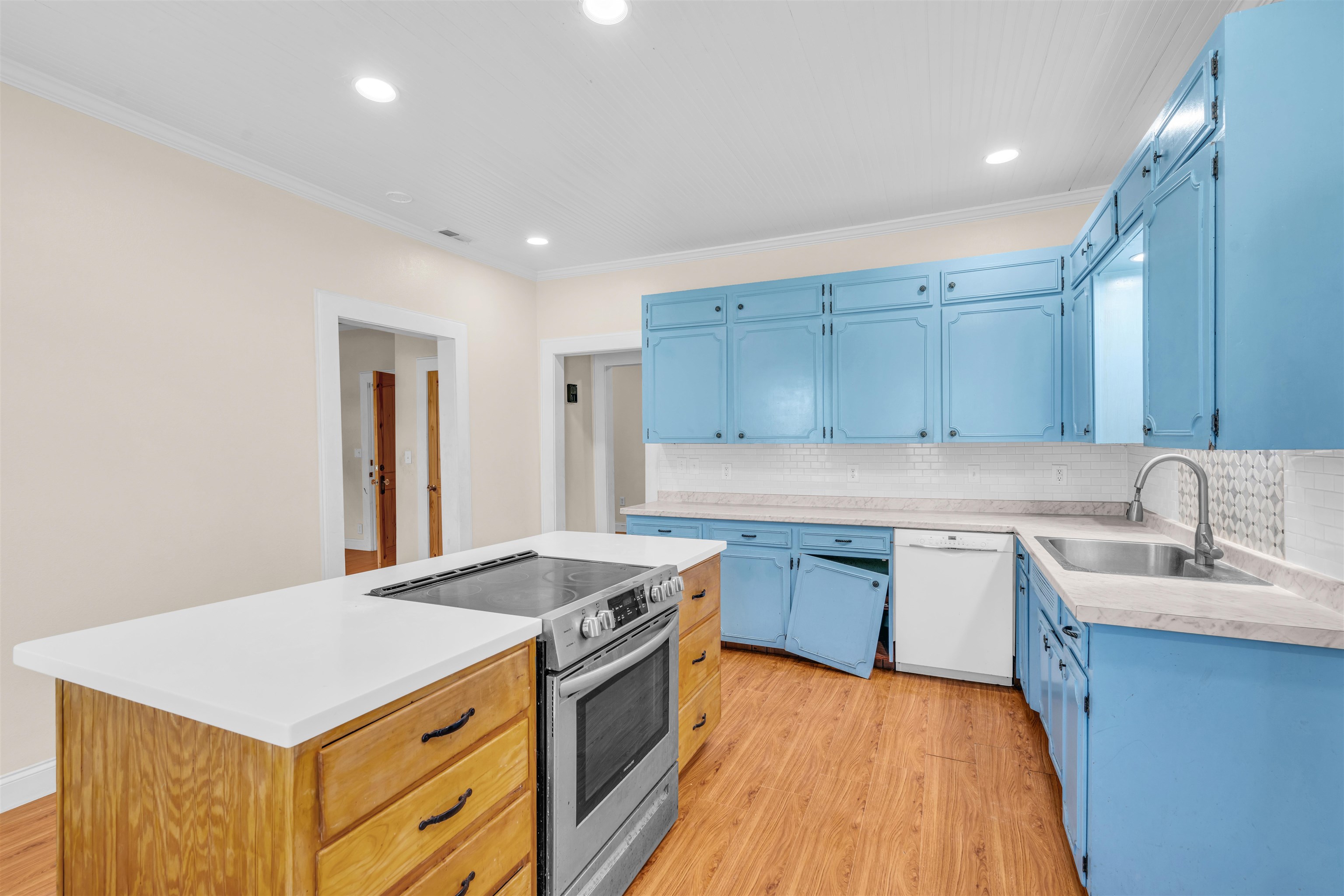 130 South Blackstock Road Spartanburg, SC 29301 - Photo 11 of 46