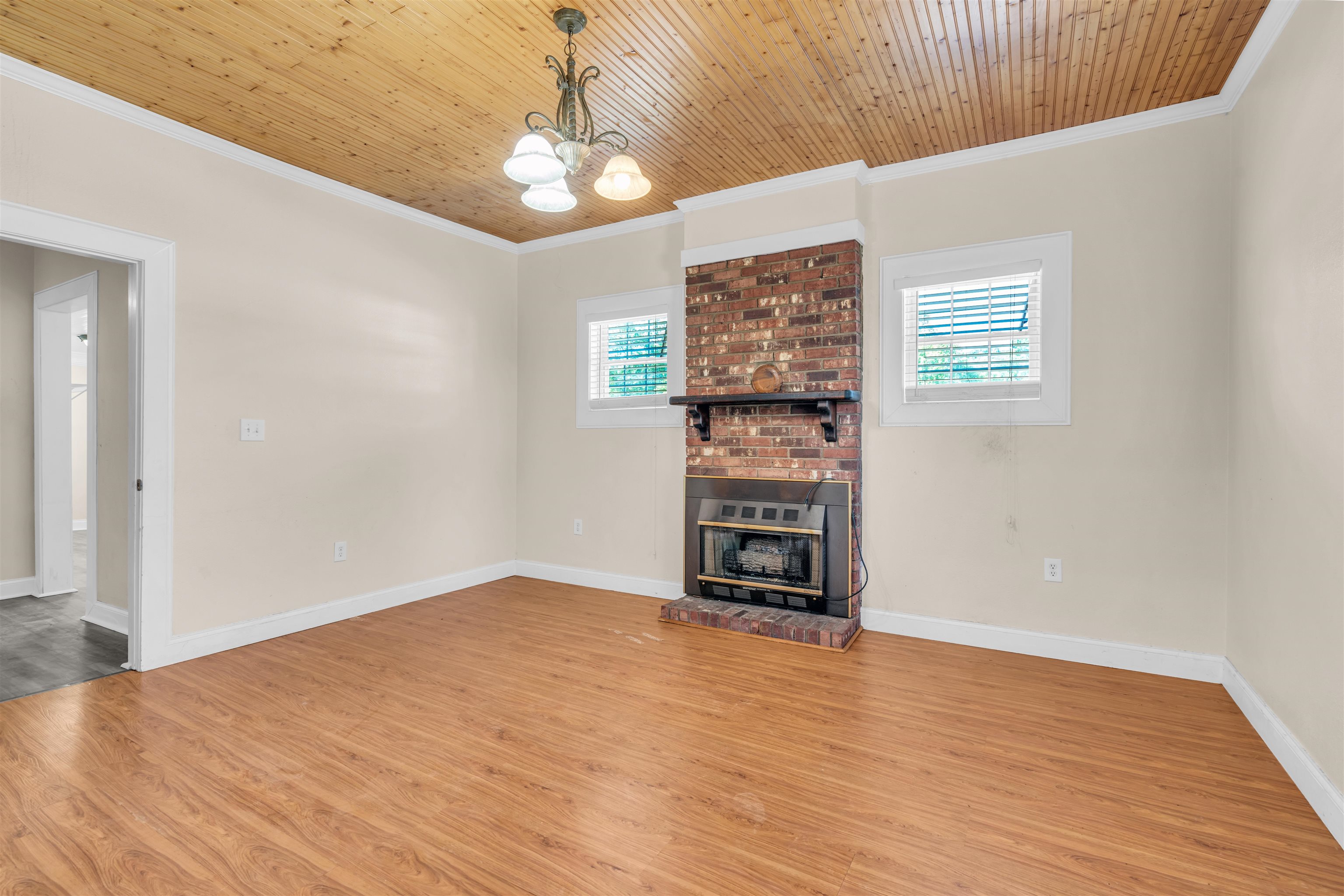 130 South Blackstock Road Spartanburg, SC 29301 - Photo 15 of 46