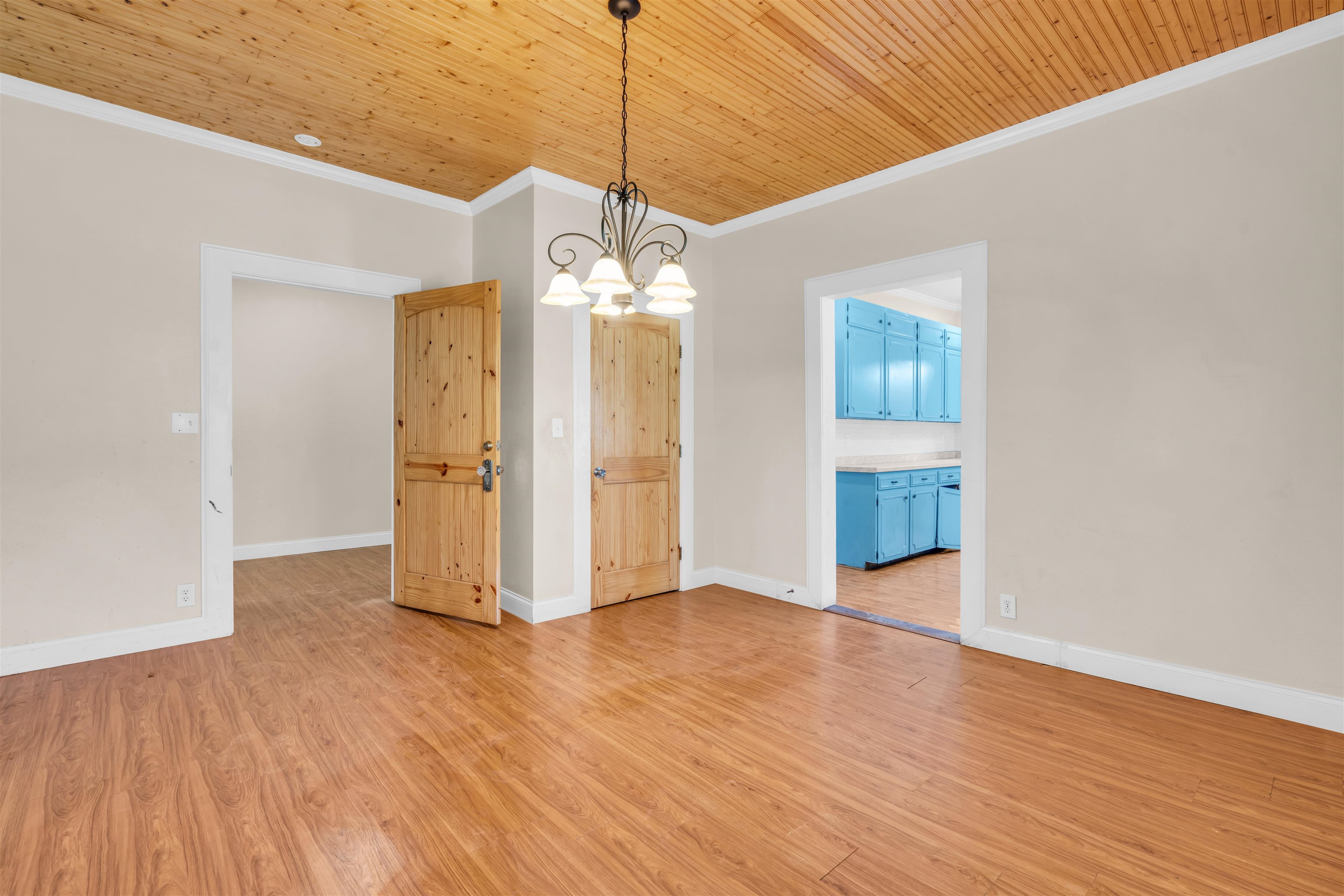 130 South Blackstock Road Spartanburg, SC 29301 - Photo 7 of 46