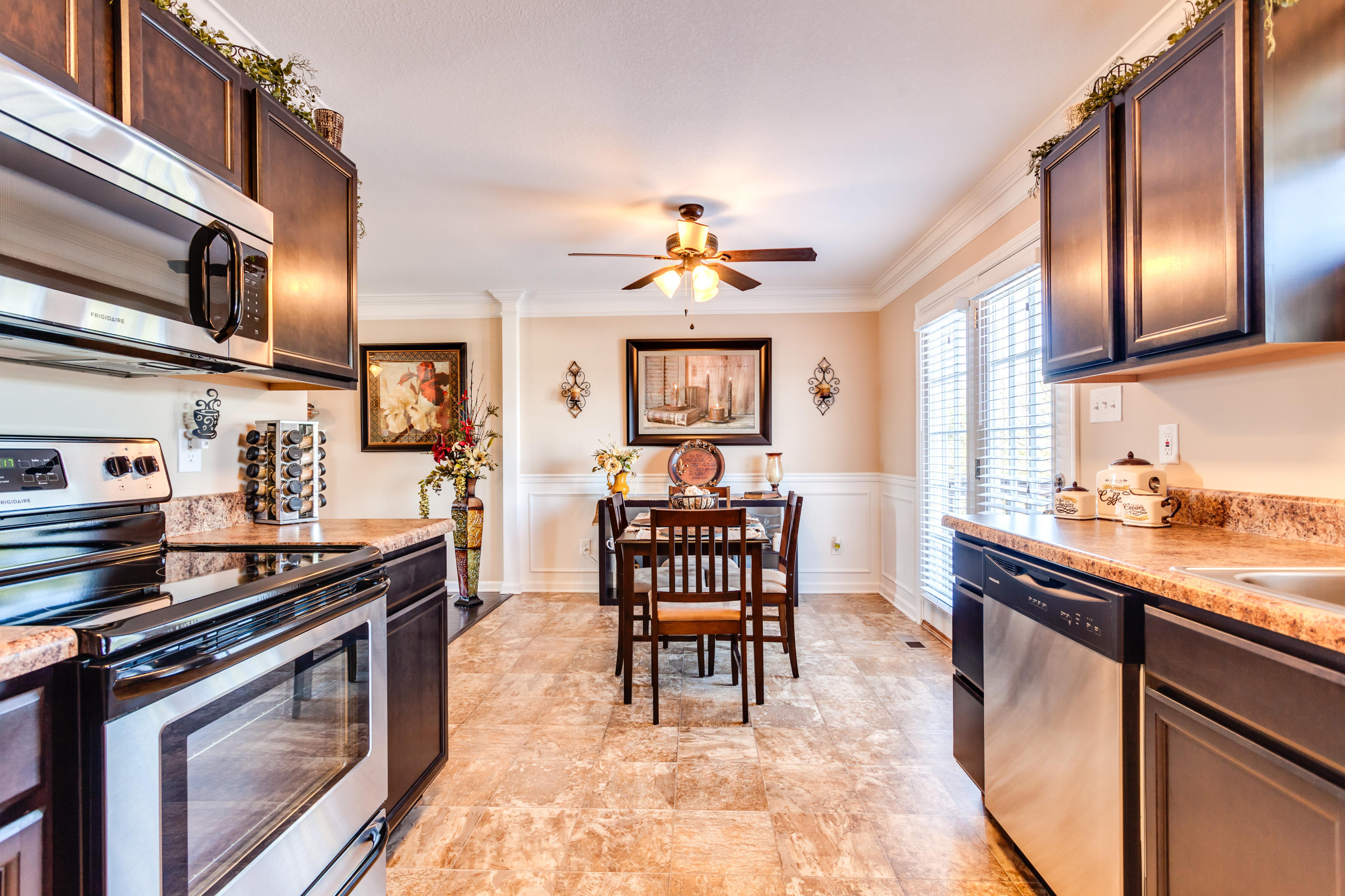 8439 Vessel Lane Heiskell, TN 37754 - Photo 15 of 35 017160309-2-8439VesselLnPowellTN-FULL