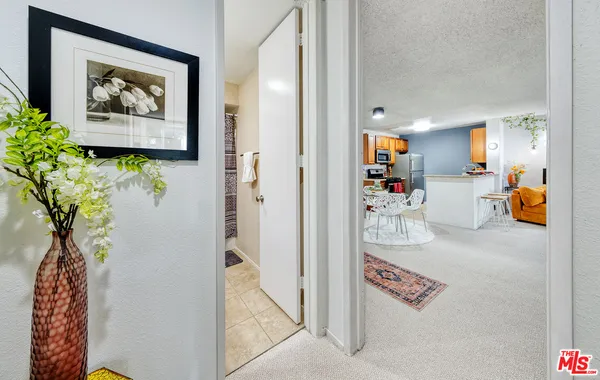 $599,900 | 6405 Green Valley Circle, Unit 209, Culver City, CA 90230