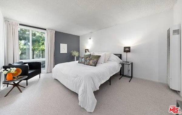 $599,900 | 6405 Green Valley Circle, Unit 209, Culver City, CA 90230
