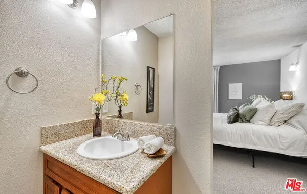 $599,900 | 6405 Green Valley Circle, Unit 209, Culver City, CA 90230